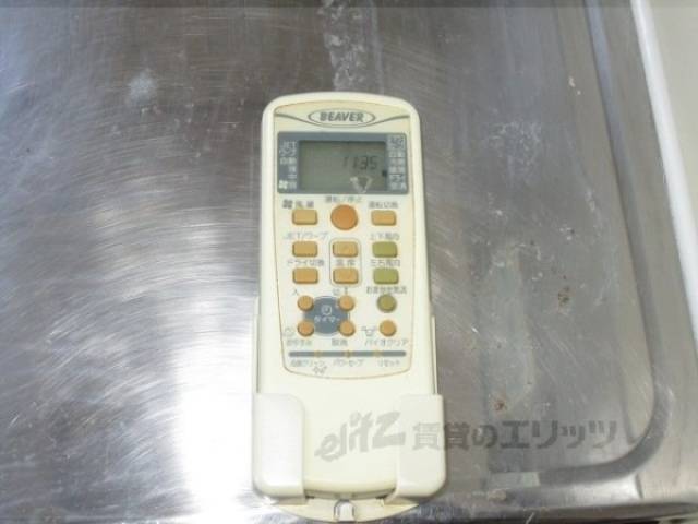 エアコン　リモコン