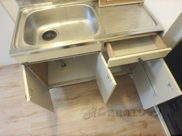 キッチン　収納