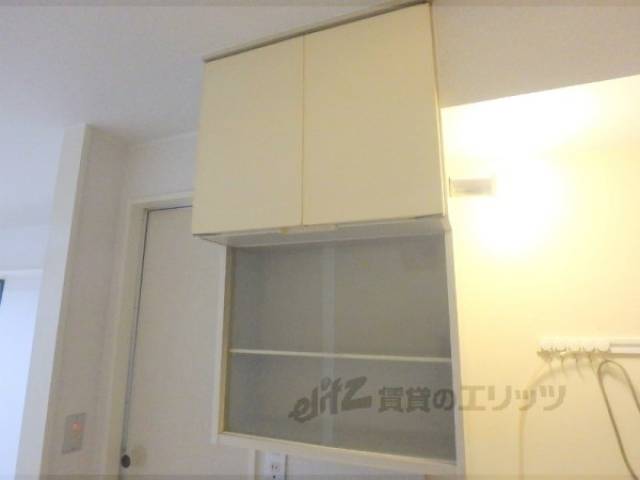 キッチン　収納