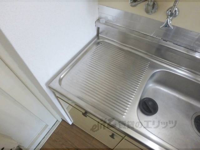 キッチン　コンロ置き場