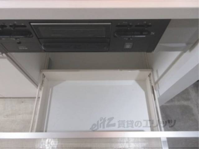 キッチン　収納