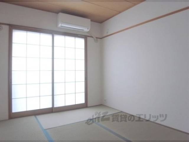 和室　落ち着きのある和室です