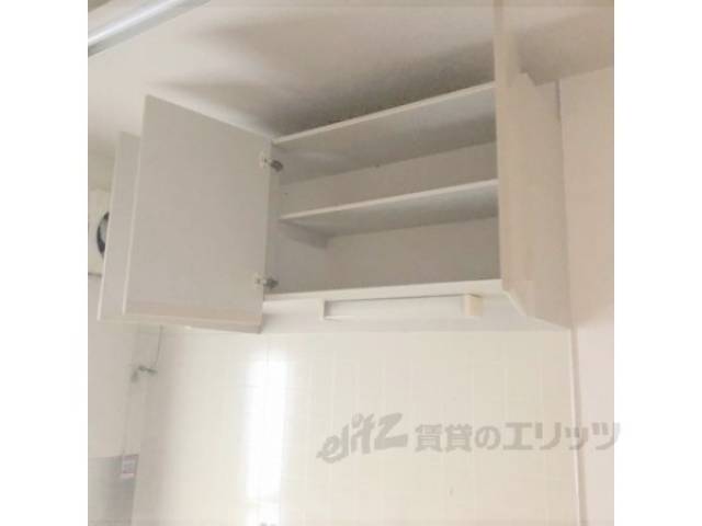 収納　キッチン