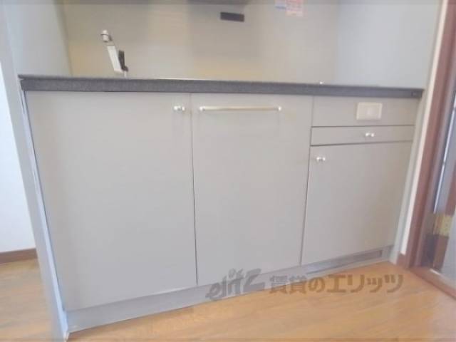 キッチン下部収納