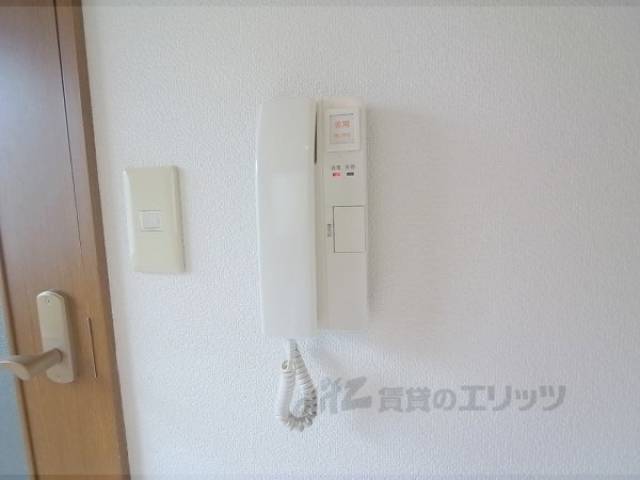 インターホン