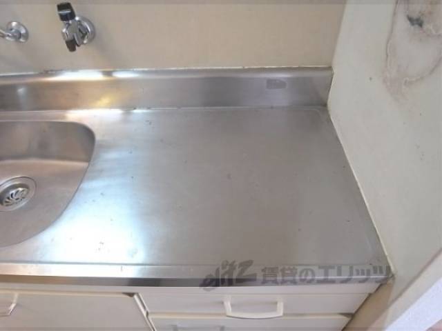 キッチン　コンロスペース