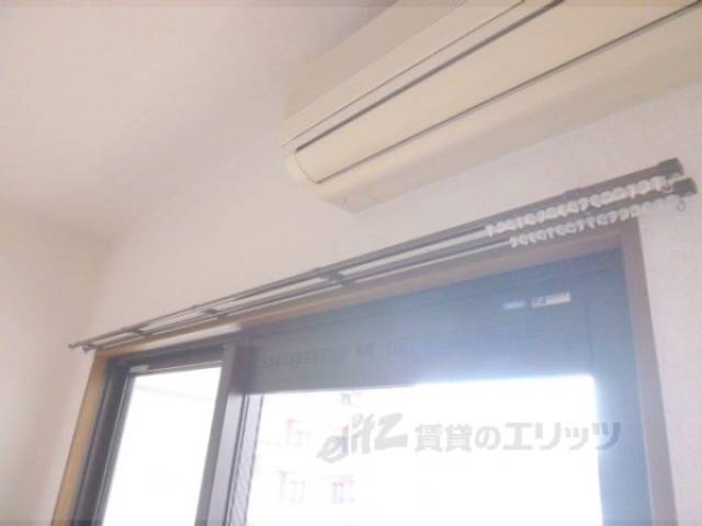 カーテンレール