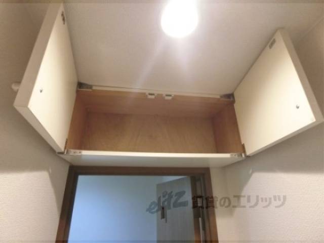 トイレ　収納