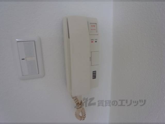 インターホン