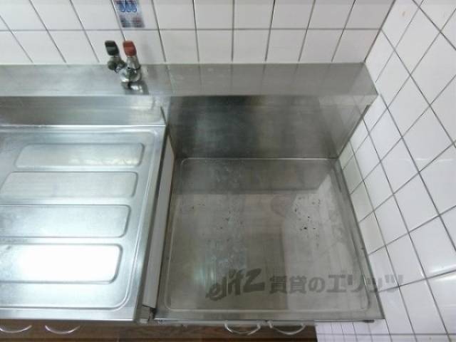 キッチン　コンロ設置場所