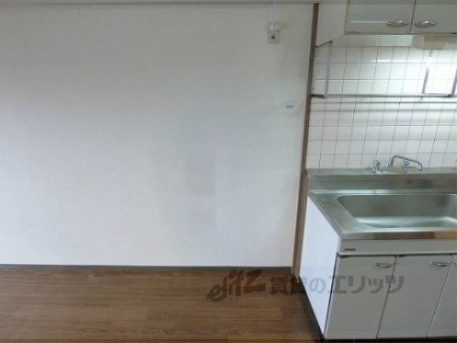冷蔵庫置場