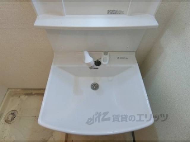 洗面所　独立洗面台