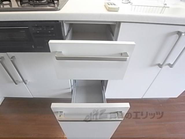 キッチン収納