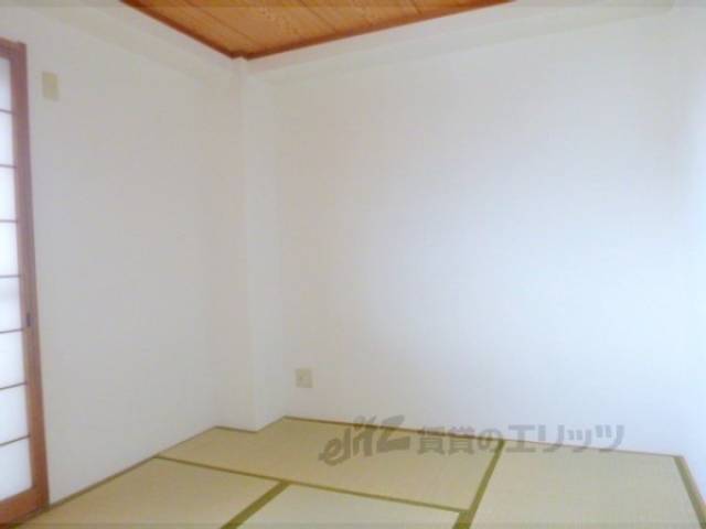 和室　6帖の和室です