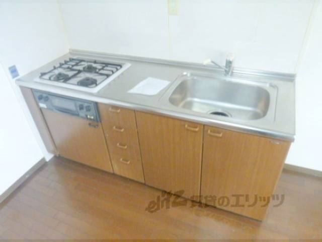 キッチン　キッチン下段