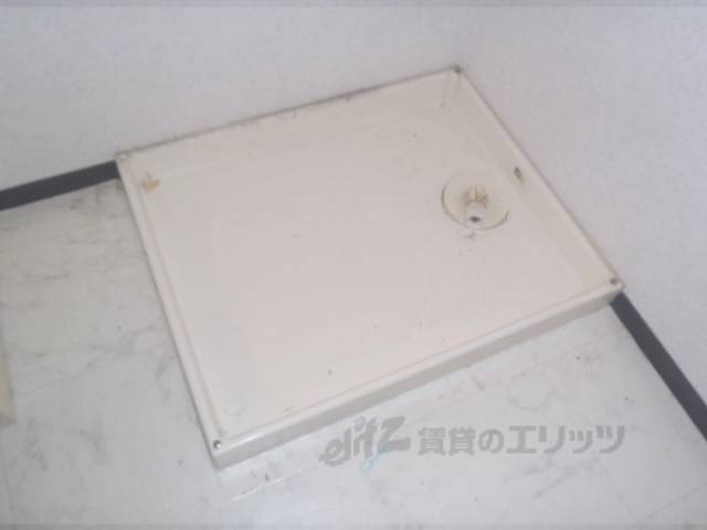 洗濯機置場　洗濯機設置可能です。