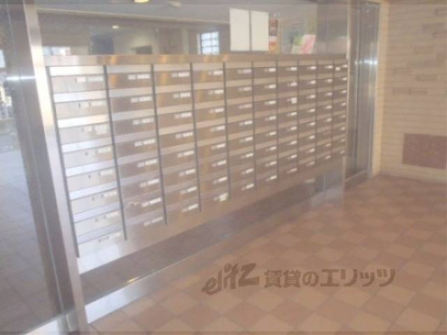 イメージ写真　ポスト