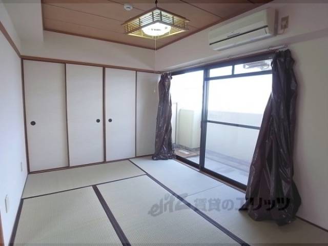 和室　エアコンが付いています。