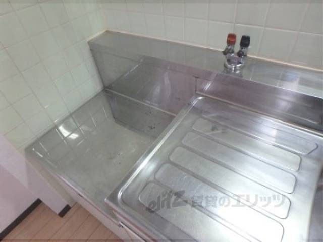 キッチン　コンロ置き場