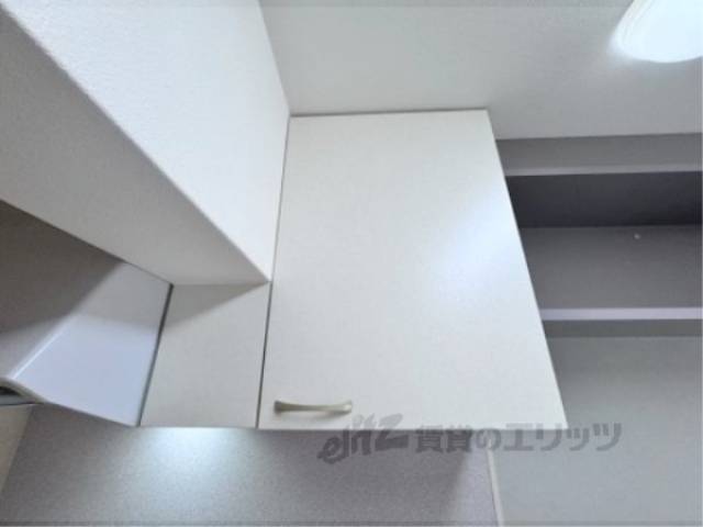 収納　キッチン上