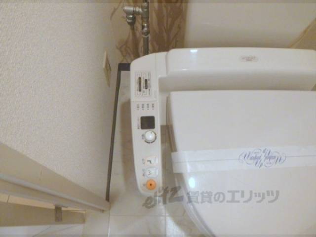 トイレ　ウォシュレット