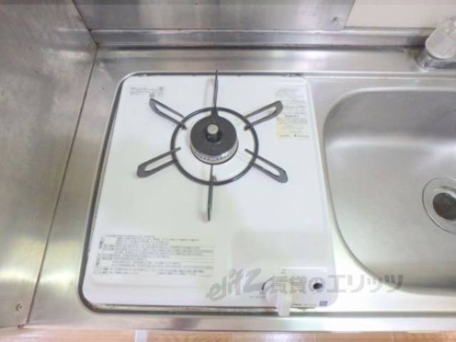 キッチン　コンロ