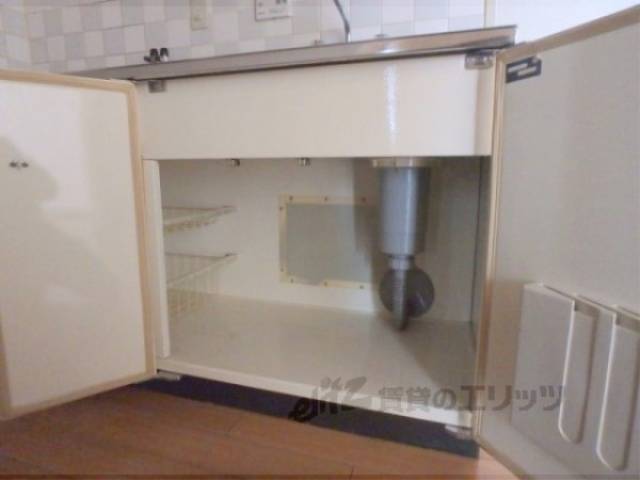 キッチン　キッチン下部収納