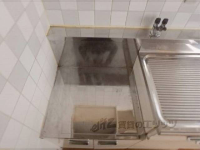 キッチン　コンロ置き場