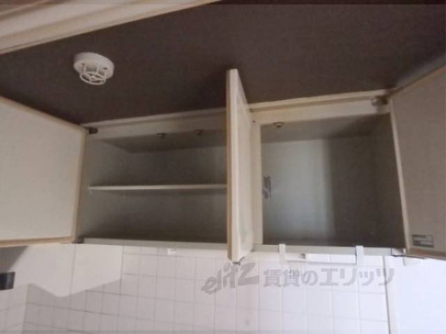 キッチン　キッチン上部棚