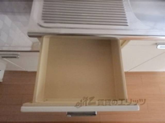 キッチン　キッチン下部収納