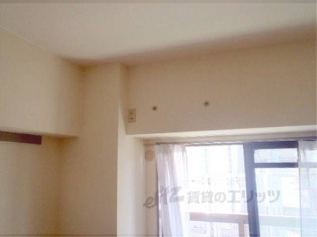 和室　エアコン設置箇所