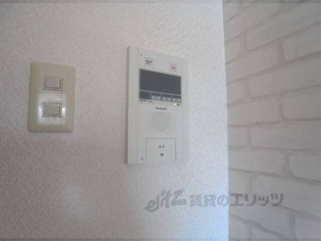 インターホン