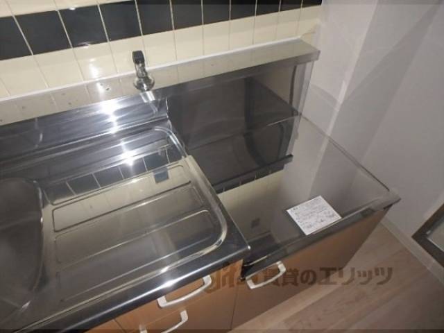 キッチン　コンロ置き場