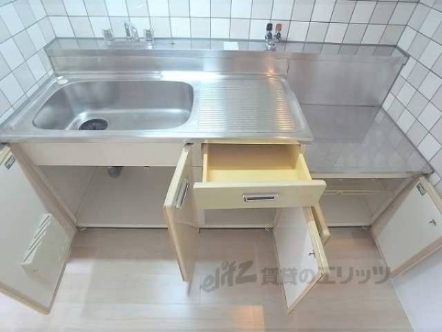 キッチン　収納