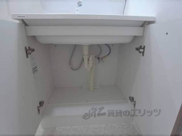 洗面所　収納