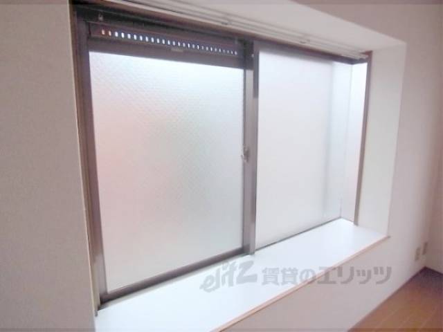 出窓　居室東側