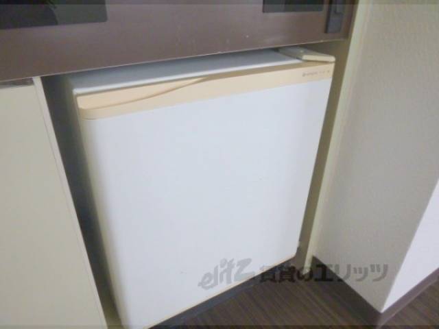 キッチン　備え付け冷蔵庫