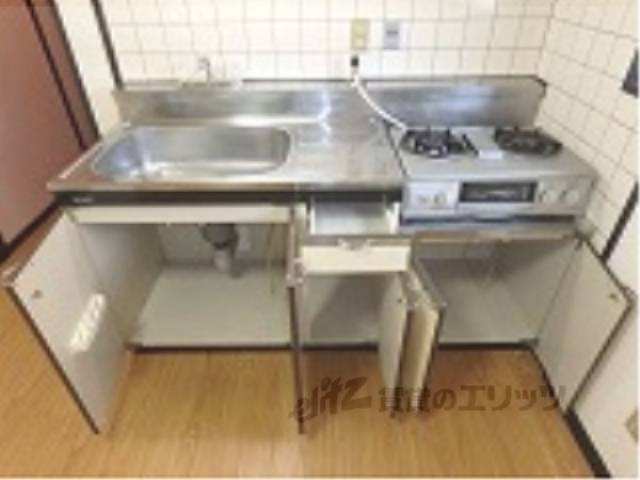 キッチン　収納