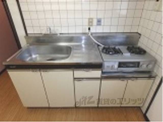 キッチン　収納