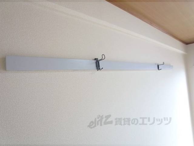 壁掛けレール