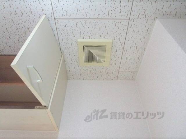 キッチン　換気扇