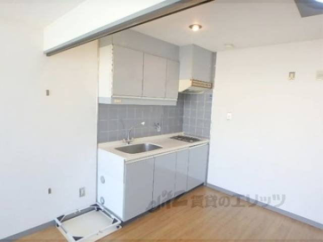 キッチン　収納