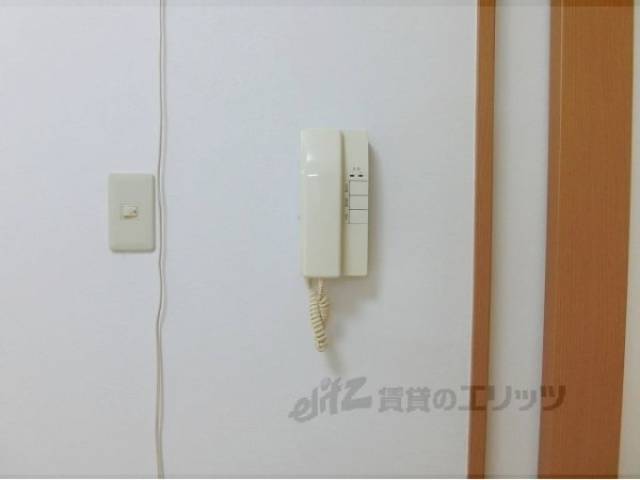 インターホン