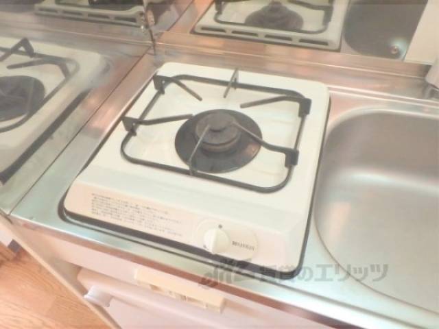 キッチン　一口コンロ付き