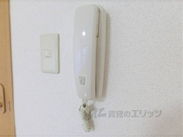 インターホン