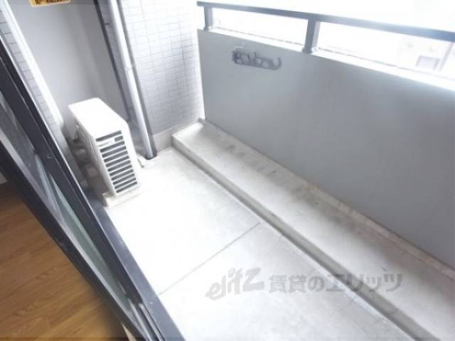 ベランダ　トイレ収納