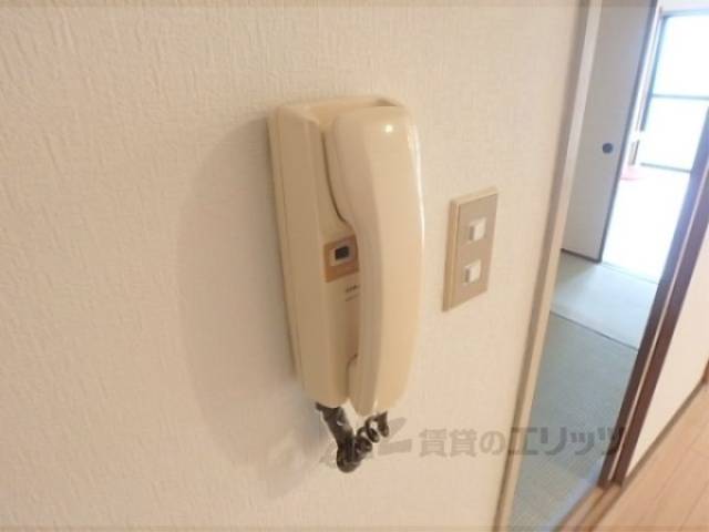 インターホン
