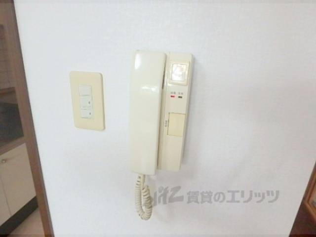 インターホン