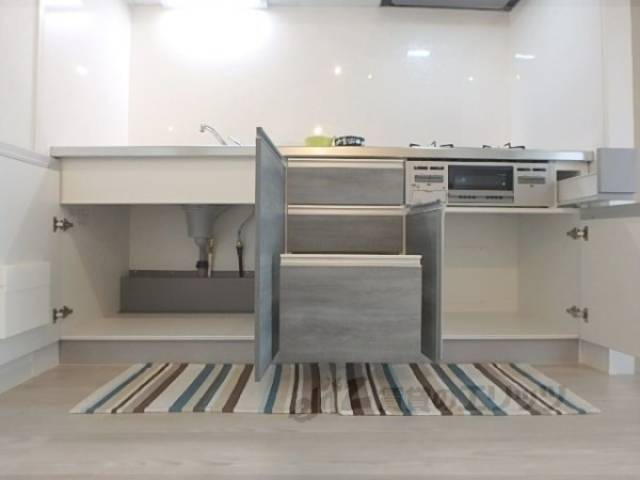 ベランダ　収納