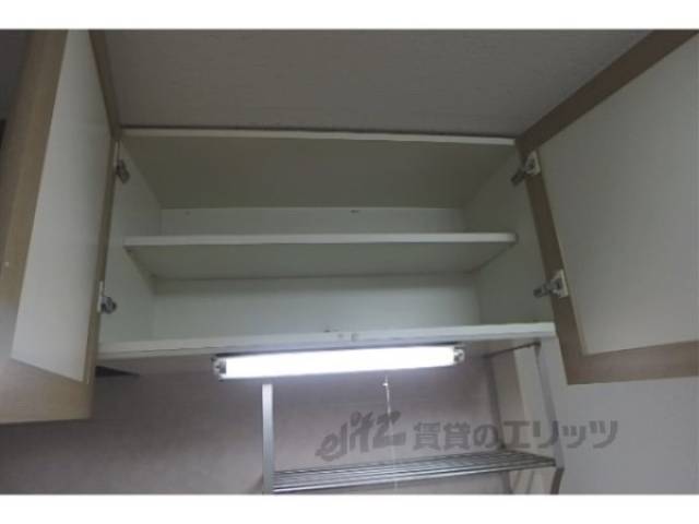 キッチン　収納